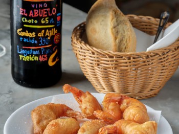2_9hcgvqjeda_LA CASA DEL ABUELO-BAJA-13.jpg